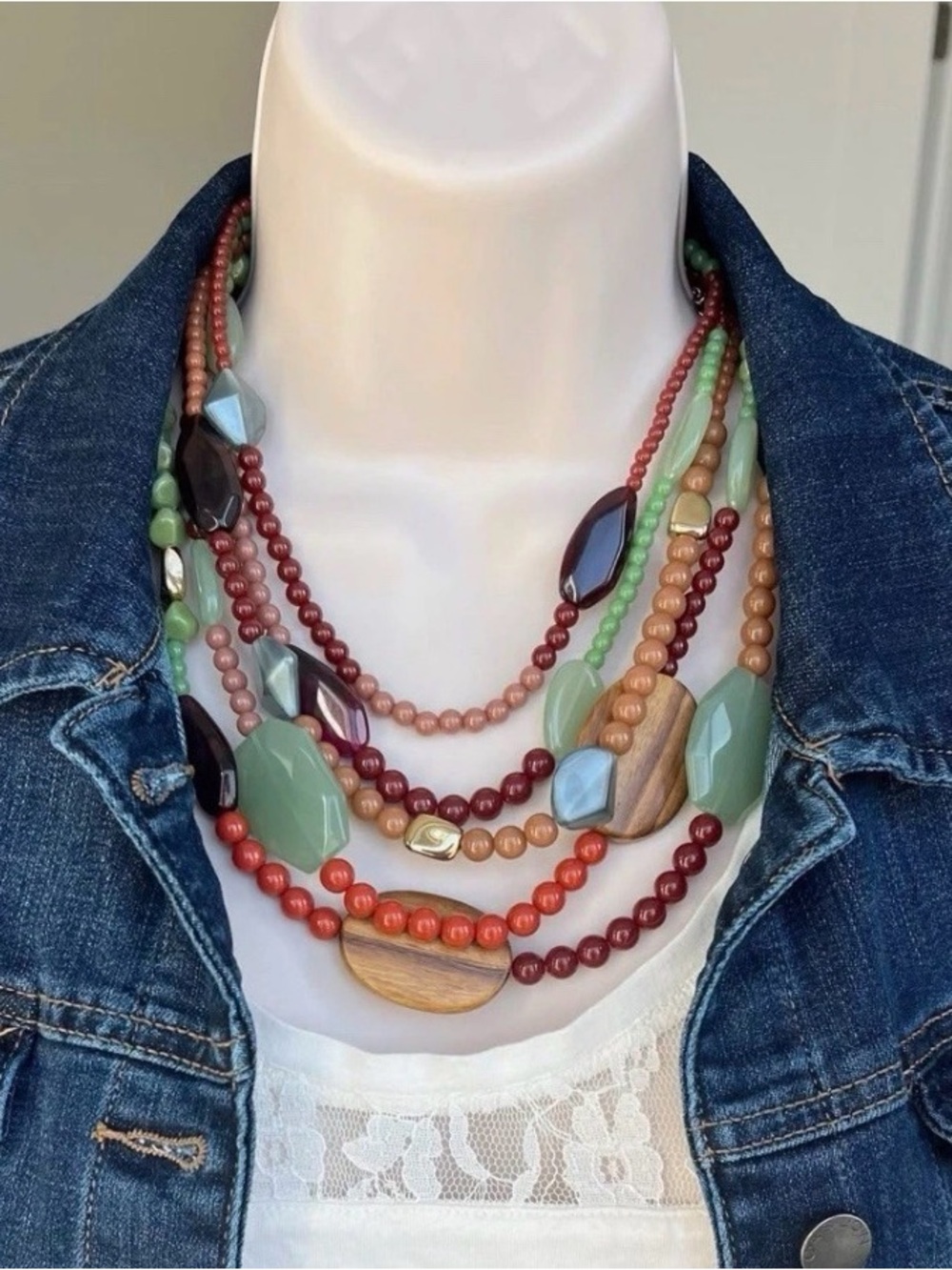 Premier Designs Mid Mod 18” necklace w removable strands